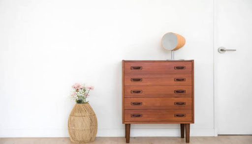 What Are the Best Organising Tips for a Small Chest of Drawers